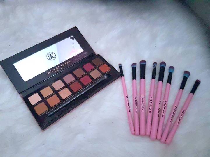 22156882_10154994255788870_2109281030_n