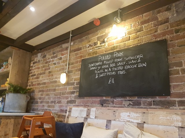 26637576_10155231029618870_844747360_n